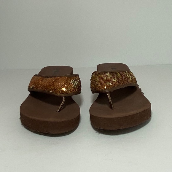 Sparkle Sequin Flip Flops Women's Size: 5/6 FREE w/bundle - Picture 2 of 11